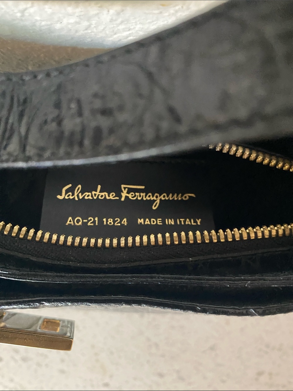 Salvatore Ferragamo Black Croc-Embossed Shoulder Bag with Gold Hardware - Picture 16 of 16